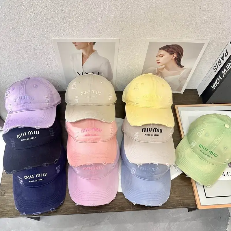 Miumiu cap hm12